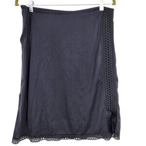 Kayser Vintage Nylon Half Slip Skirt with Lace Trim and Side Slits Medium